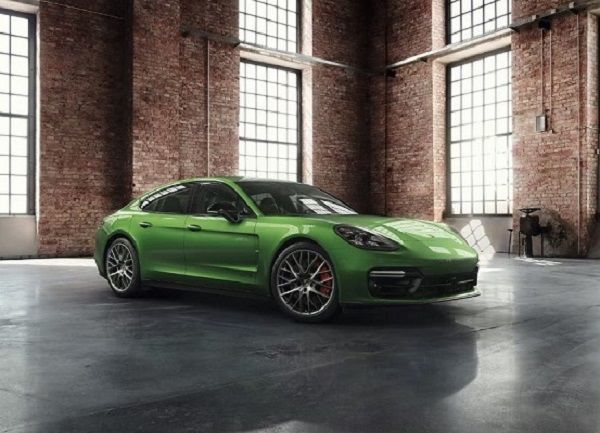 尤拉閃電貓專利圖曝光!外觀酷似保時捷Panamera 尤拉閃電貓專利圖曝光!外觀酷似保時捷Panamera