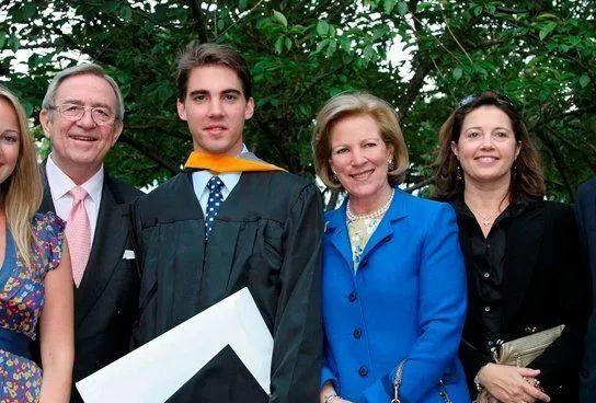 希臘王子與豪門千金連辦3場婚禮,億萬新娘的婚紗太壕了 希臘王子與豪門千金連辦3場婚禮,億萬新娘的婚紗太壕了