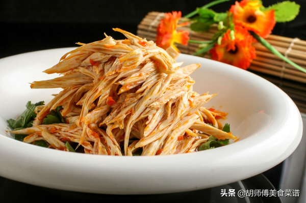除夕吃年夜飯，涼拌菜不能少，分享6道硬氣涼拌菜，日子越過越旺