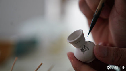 拇指陶藝裡的匠心 拇指陶藝裡的匠心