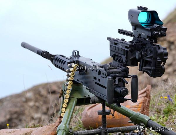 《狙擊手》預告不相信重機槍能打狙擊？中國人要自信