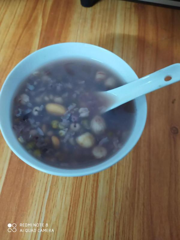 花7塊買1斤八寶粥來煮粥吃,吃素真的能夠延緩衰老嗎? 花7塊買1斤八寶粥來煮粥吃,吃素真的能夠延緩衰老嗎?