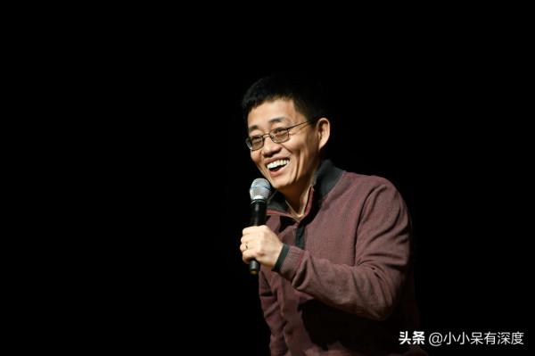 黃西和妻子近照,他是央視海歸博士,他背後的艱辛常常被一筆帶過 黃西和妻子近照,他是央視海歸博士,他背後的艱辛常常被一筆帶過