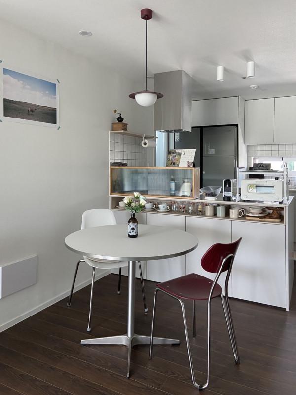 90㎡剛需面積，韓國夫妻只買基礎軟裝，極簡乾淨顯大，又有煙火氣