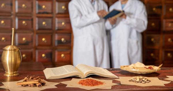 失眠多夢、頭痛頭脹、目眩頭暈？中醫：調暢情志開四關，事半功倍