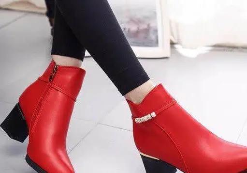 靈籤占卜:你喜歡哪個短靴?看你能不能成為別人眼中的小富婆!準 靈籤占卜:你喜歡哪個短靴?看你能不能成為別人眼中的小富婆!準