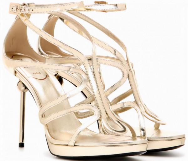 國際電影節為我們帶來大量來自 Louboutin、Aquazzura 的鞋履