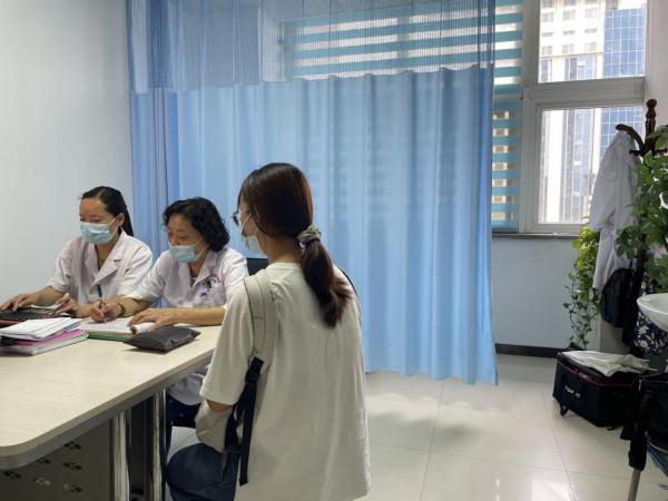 24歲女性中醫門診看痛經，建議：中醫也需要看檢查單