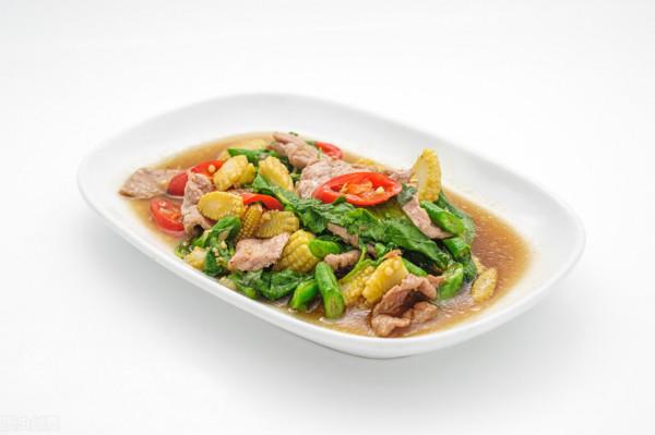 土豆排骨和白菜粉條燉五花肉的做法 土豆排骨和白菜粉條燉五花肉的做法