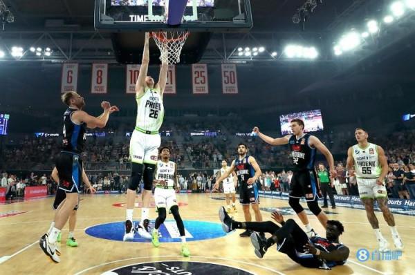 蘇群：鳳凰隊比賽推遲因隊內有人檢測陽性 周琦也算是密接了