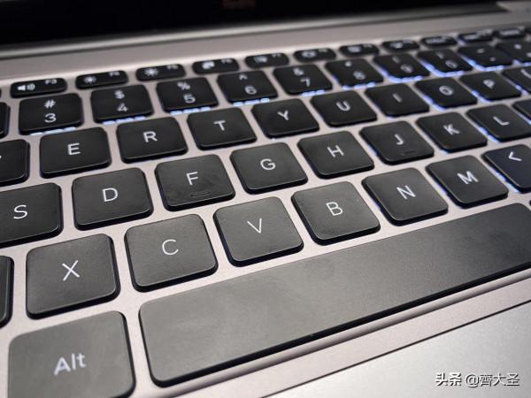 拒絕七天機！新電腦6步來驗貨，不踩坑