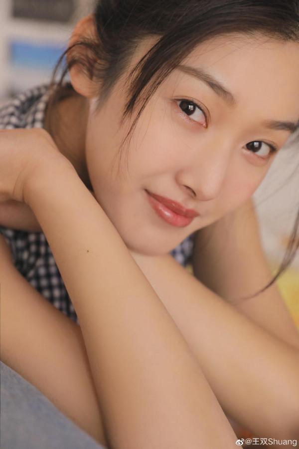 王雙：何晟銘表妹，合作過於正7次，還是《奈何boss要娶我》女主