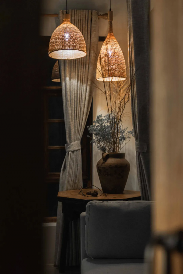 廣州自駕1h，清遠筆架山浪漫野奢民宿，無邊森林泳池丨外寓