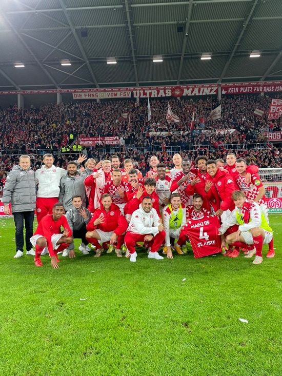 「尋夢歐羅巴」黃喜燦收穫英超第四球,李剛仁面對舊主助攻加染紅 「尋夢歐羅巴」黃喜燦收穫英超第四球,李剛仁面對舊主助攻加染紅