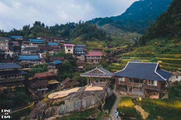 融水的石上人家，建在石頭上最特別的吊腳樓，再不來看就沒了