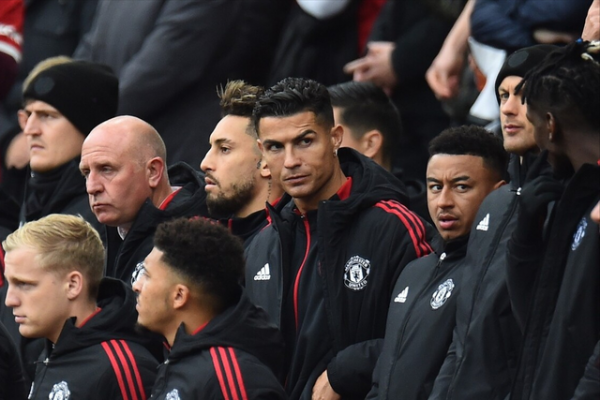 大冷門,曼聯主場丟2分,球王C羅僅1射,8500萬王牌9場0球0助攻 大冷門,曼聯主場丟2分,球王C羅僅1射,8500萬王牌9場0球0助攻