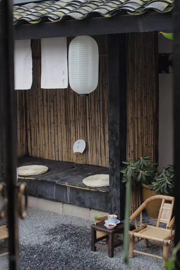 90後小哥繼承鄉下500㎡雜物間:花60天改造成治癒庭院,0宣傳走紅 90後小哥繼承鄉下500㎡雜物間:花60天改造成治癒庭院,0宣傳走紅
