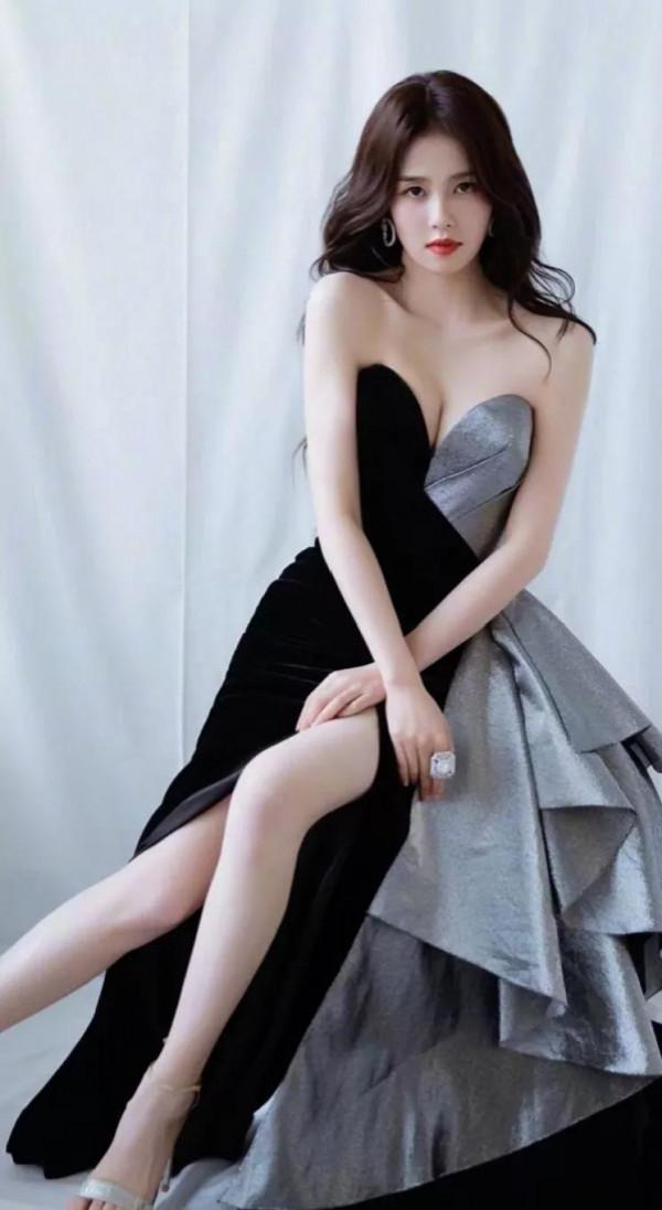 明星的美圖世界秀之白鹿 明星的美圖世界秀之白鹿