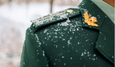 部隊打雪仗，太猛了