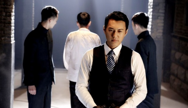 《深淵》7：真相逐漸浮出水面，他們到底是誰？方城的疑惑更多了