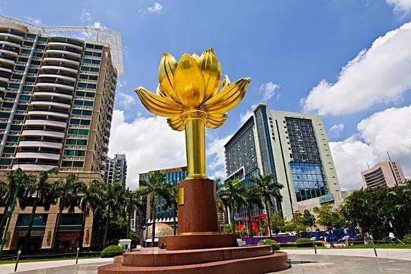 許家印之後，何鴻燊家族也是遇到了大麻煩了，一天就虧了數百億