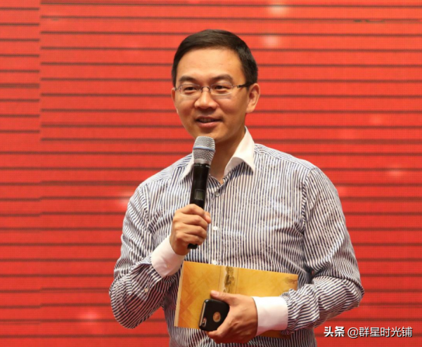 郎永淳：放棄央視大好前途，只為賺錢救患癌妻子，如今還好嗎？