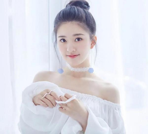 身高不夠，顏值來湊！盤點娛樂圈身高不過160的女星