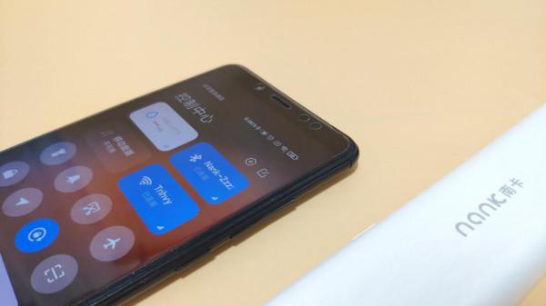 聽著像藍芽音箱,但又不太一樣,骨傳導發聲獨享睡前好聲音 聽著像藍芽音箱,但又不太一樣,骨傳導發聲獨享睡前好聲音