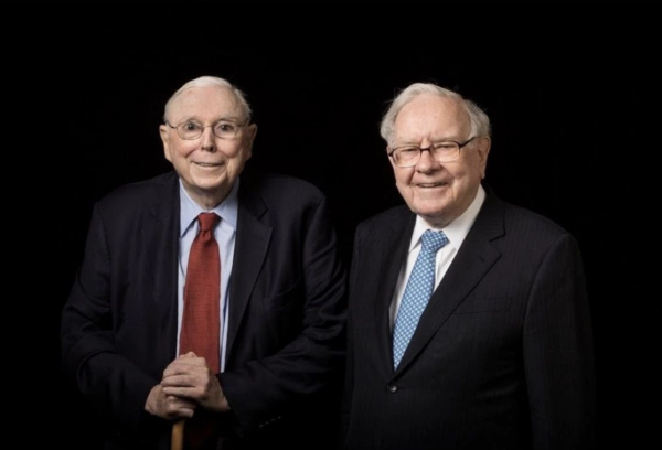 大跌24000億!芒格兇猛加倉阿里巴巴,曾在比亞迪大賺近20倍 大跌24000億!芒格兇猛加倉阿里巴巴,曾在比亞迪大賺近20倍