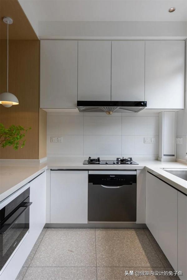 三口之家僅35㎡，因太會佈置而走紅，全屋堪稱“教科書式”裝修