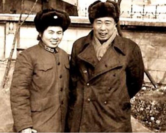 59年宋任窮女兒報考哈軍工，向周總理控訴陳賡，總理大讚：有出息