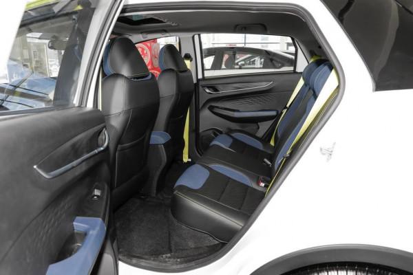 車長4.05米純電續航322km，頂配售價6.88萬，帶你看EX3 功夫牛