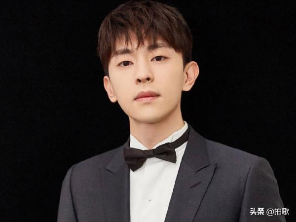 如今紅到發紫,曾經卻是廣告背景板的明星,你知道都有誰嗎? 如今紅到發紫,曾經卻是廣告背景板的明星,你知道都有誰嗎?