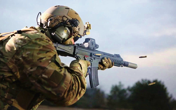 HK最為經典的現代步槍之一 打算用來取代德軍G36的HK433自動步槍