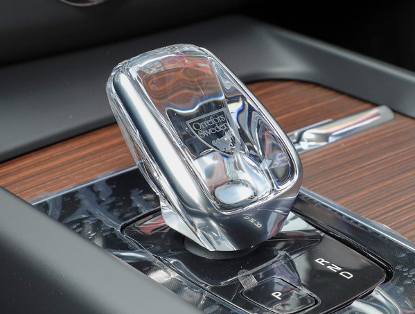 沃爾沃XC60近期直降7萬,能否打動你?推薦四驅智逸豪華 沃爾沃XC60近期直降7萬,能否打動你?推薦四驅智逸豪華