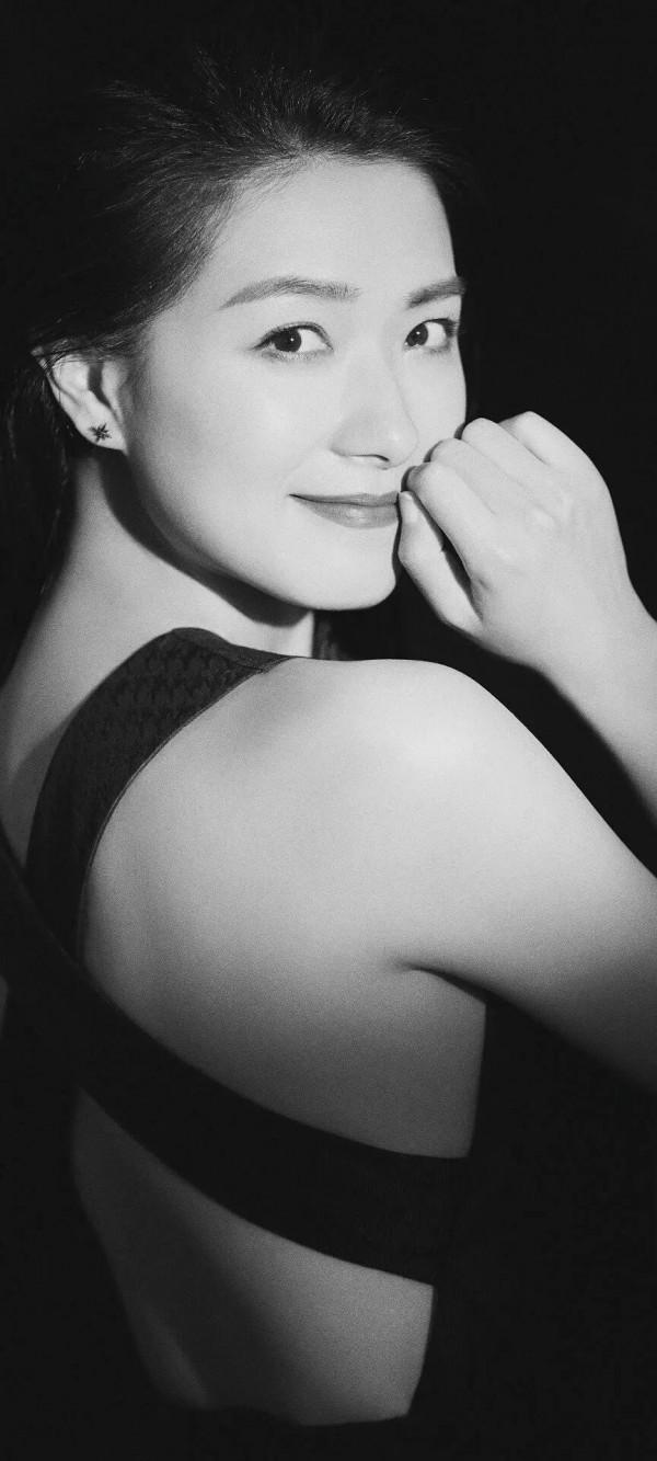 演員萬茜寫真集