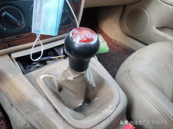 「至臻情懷」一臺老傢伙的重生路,修復煥新一臺戰損級帕薩特B5 「至臻情懷」一臺老傢伙的重生路,修復煥新一臺戰損級帕薩特B5