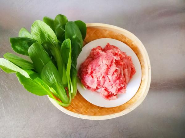 冬天手腳冰涼怎麼辦？要想補氣血、暖身效果好，這4種食物是必選