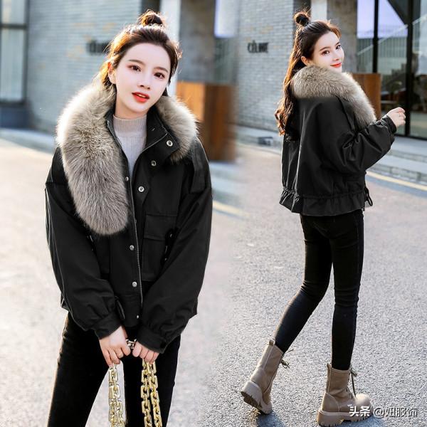 冬日“大毛領派克服棉衣”穿搭,端莊優雅又時髦,穿上洋氣極了 冬日“大毛領派克服棉衣”穿搭,端莊優雅又時髦,穿上洋氣極了