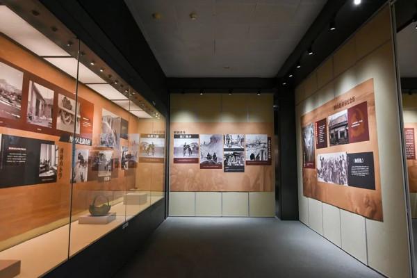 阜城門橋東還有這麼好的小公園，不錯不錯