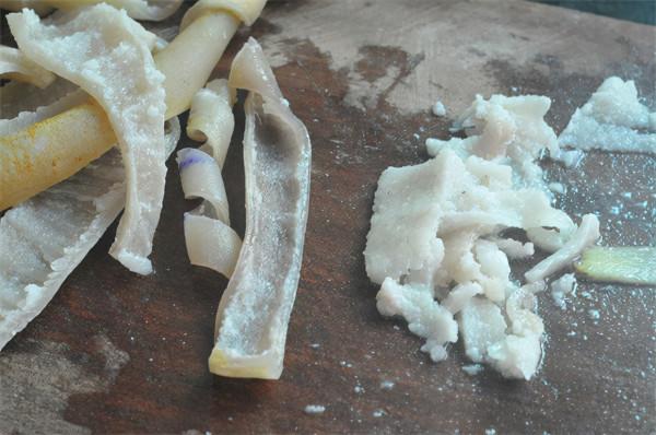 青椒炒肉皮做法