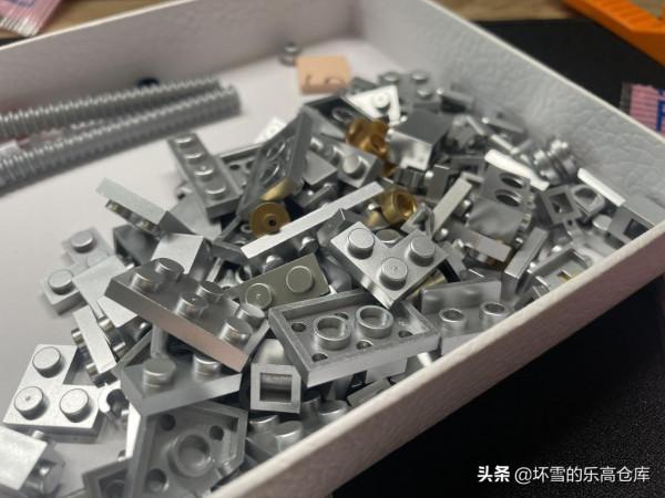 拼奇新品鐵臂阿童木 國產積木創意新高度