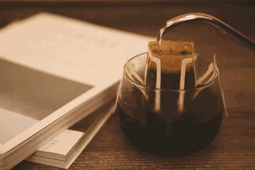 手衝咖啡和掛耳咖啡有什麼區別?深度粉層萃取分析 手衝咖啡和掛耳咖啡有什麼區別?深度粉層萃取分析