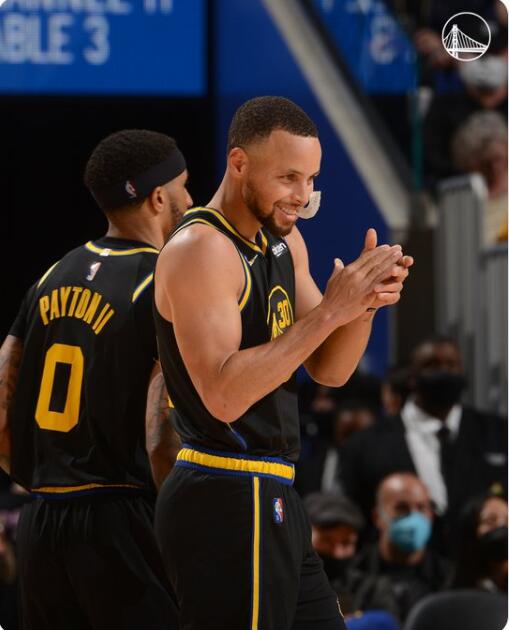 庫裡25分10助攻勇士輕取76人獲5連勝