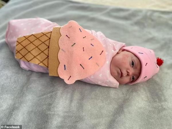 美國罕見雙子宮媽媽，一邊各懷一個娃，22周半早產只存活一個