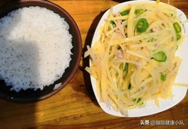 還只拿米飯、麵條當主食的人,你可能需要好好看看這個了 還只拿米飯、麵條當主食的人,你可能需要好好看看這個了