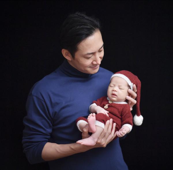 王陽的低調情史:靠帥氣征服了2個女人,寵妻如命成娛圈一股清流 王陽的低調情史:靠帥氣征服了2個女人,寵妻如命成娛圈一股清流