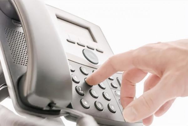 99年美國囚犯被判終身監禁，蠢到親手改判自己死刑，坐上電椅受刑