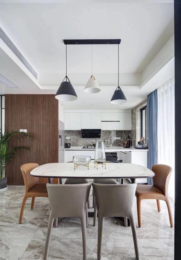 191平現代簡約住宅優雅舒緩，帶來恬淡安謐的居住體驗