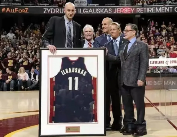 一生被命運戲弄的老實人——初代詹皇御林軍 扎魯納斯伊爾戈斯卡斯